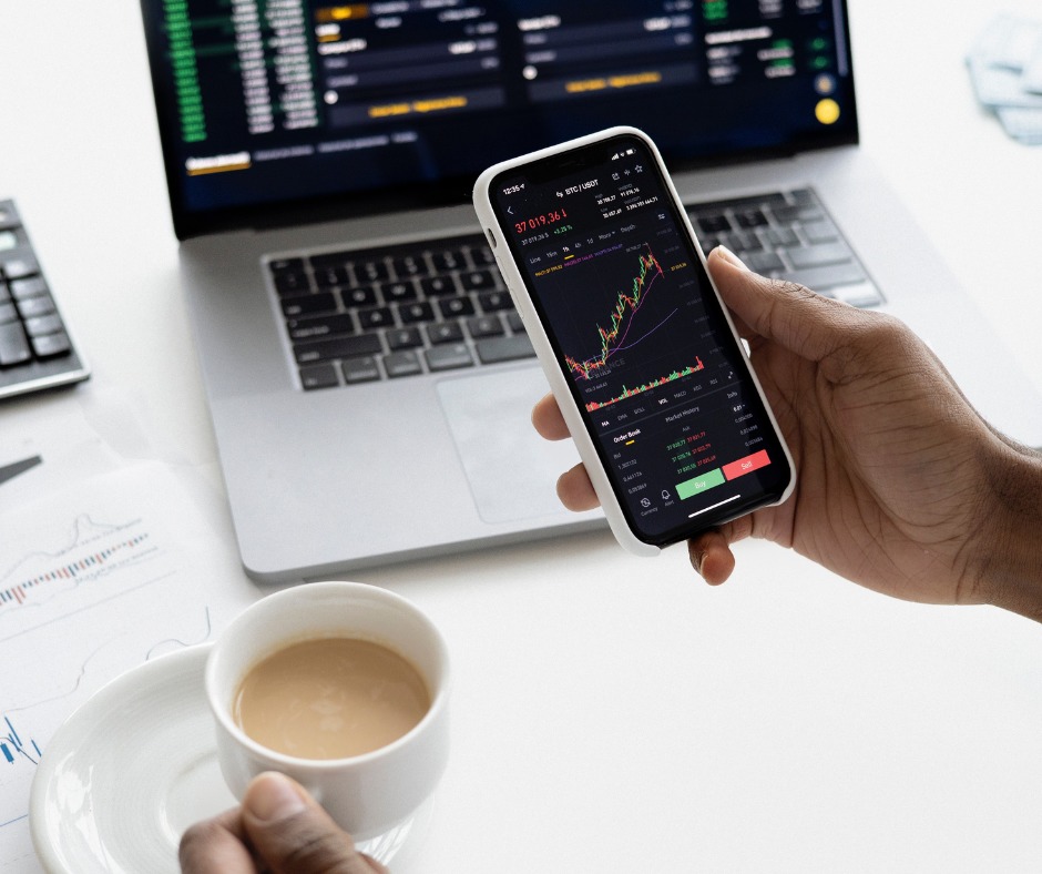 Should I Invest in Cryptocurrency?
